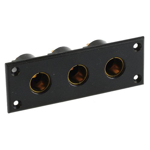 Einbau-Dreifach-Steckdose 6-24V, max. 16A